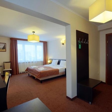 Hotel Martex Плоньск Экстерьер фото