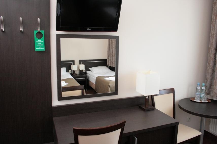 Hotel Martex Плоньск Экстерьер фото